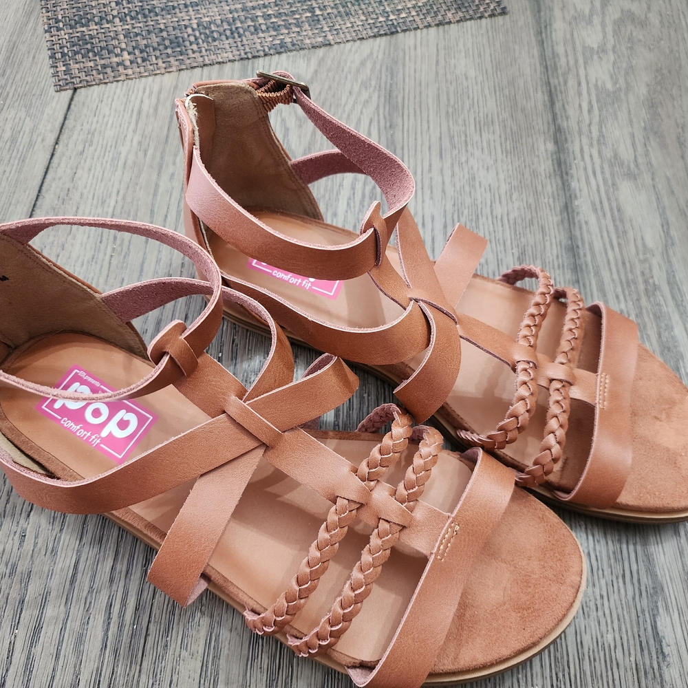 NWOT Pop Women's Tan Gladiator Sandals Size 11